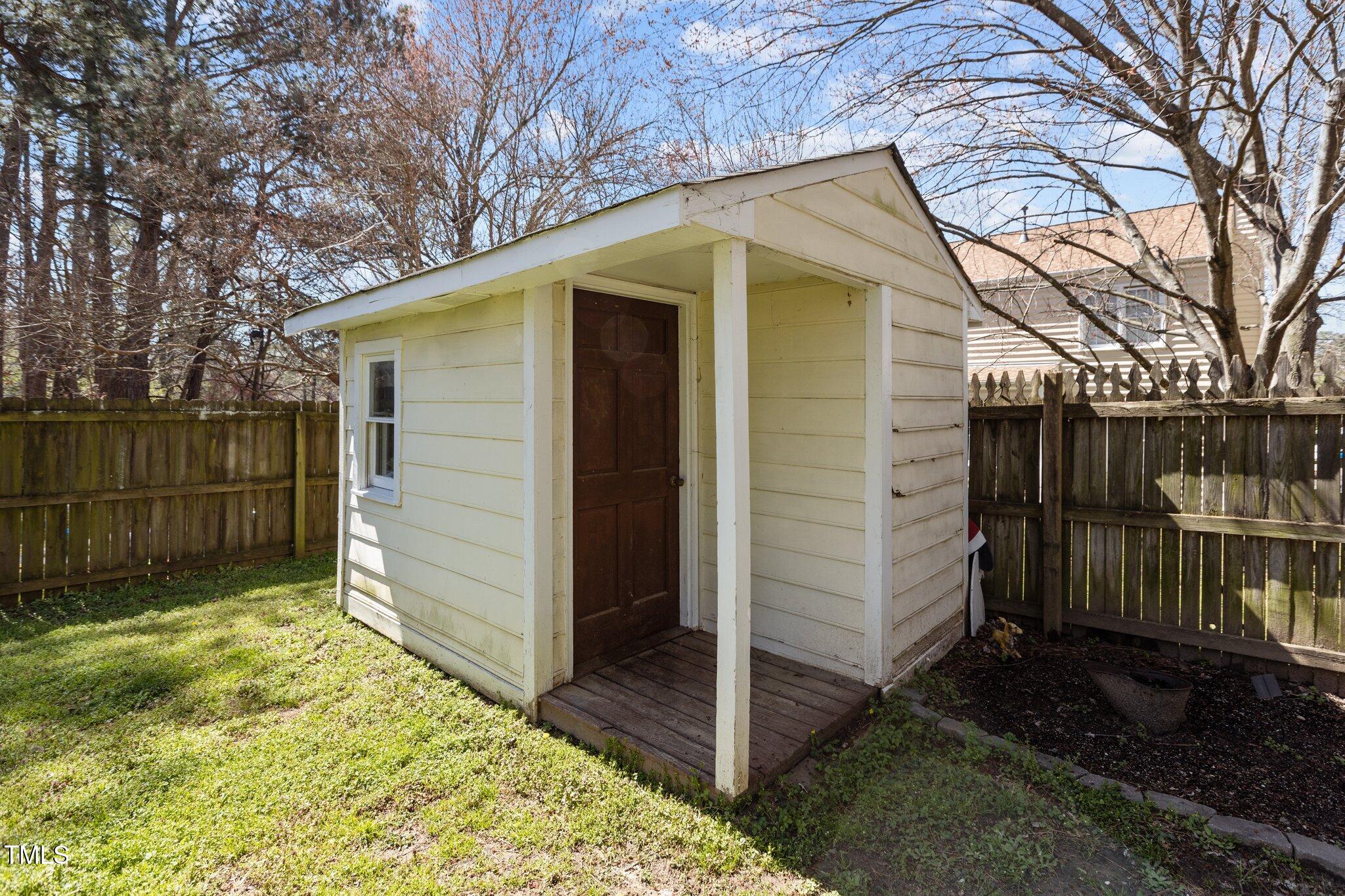 5313 Wenesly Court Raleigh, NC 27616 - Photo 34 of 40 32-web-or-mls-2N6A9475