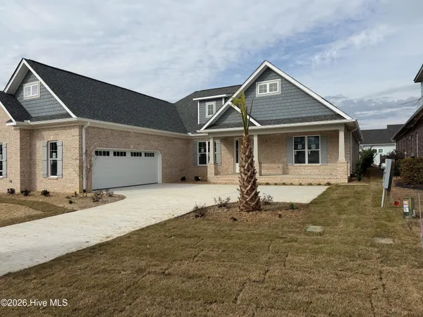 $1,094,500 | 2556 East Timber Crest Drive Northeast, Leland, NC 28451