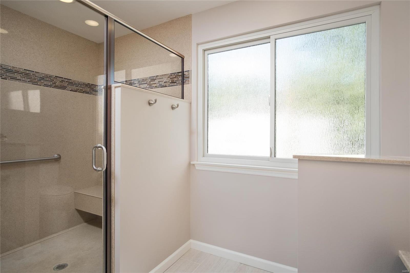16242 Windfall Ridge Drive Chesterfield, MO 63005 - Photo 20 of 33 Gallery Image 20