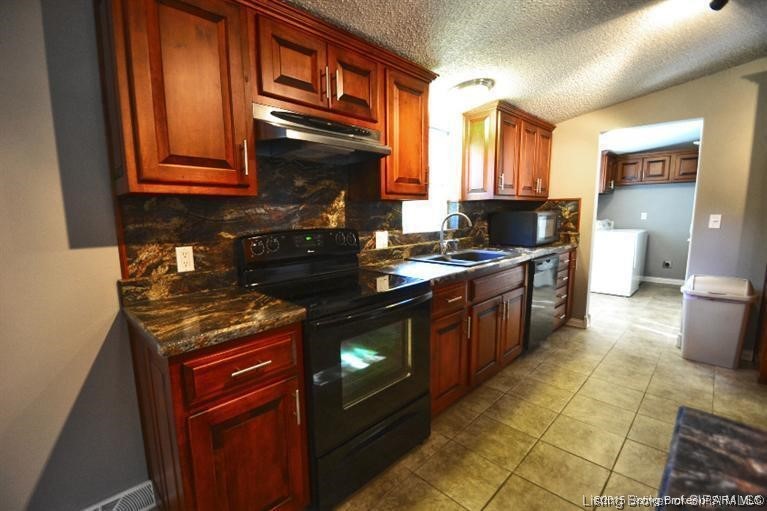 2581 Corydon Ridge Road Northeast Corydon, IN 47112 - Photo 5 of 18