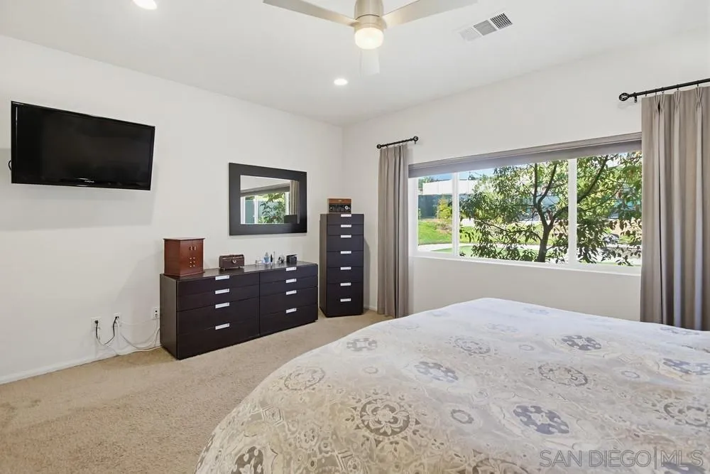 441 Ventasso Way Fallbrook, CA 92028 - Photo 17 of 62 Primary Bedroom