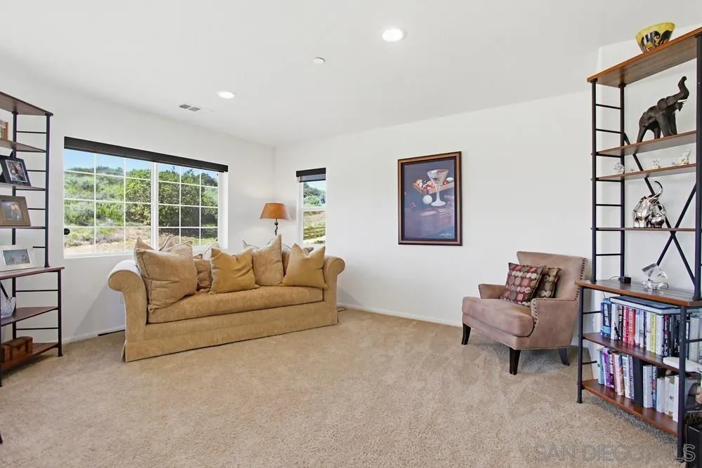 441 Ventasso Way Fallbrook, CA 92028 - Photo 25 of 62 Loft