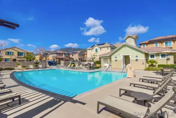 $890,000 | 441 Ventasso Way, Fallbrook, CA 92028