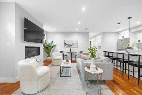 $749,000 | 113-115 Falcon Street, Unit 1132, Boston, MA 02128