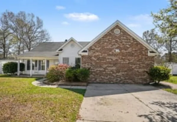 $325,000 | 2620 Holmes Court South, Conway, SC 29526