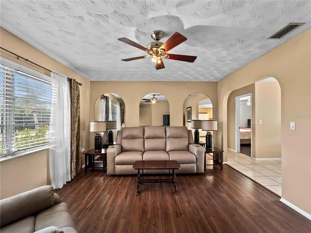 $374,900 | 826 West Virginia Avenue, Punta Gorda, FL 33950