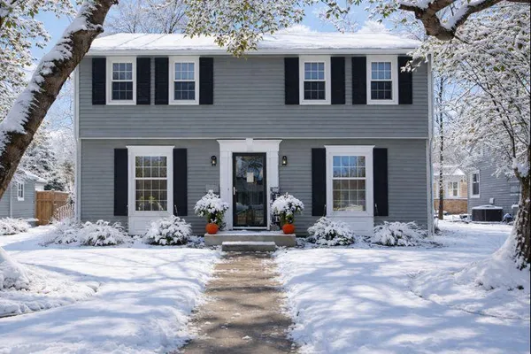 $675,000 | 1857 Ford Parkway, St. Paul, MN 55116