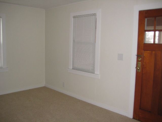 2193 Washington Road Washington, IL 61571 - Photo 3 of 6 Gallery Image 3