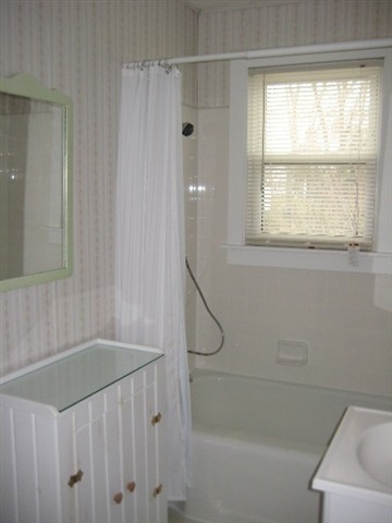 2193 Washington Road Washington, IL 61571 - Photo 4 of 6 Gallery Image 4