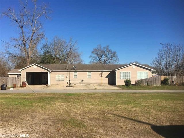 209 Wilkerson Street Atmore, AL 36502 - Photo 1 of 10