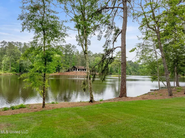 $979,000 | 9 Sanctuary Drive, Sumrall, MS 39482