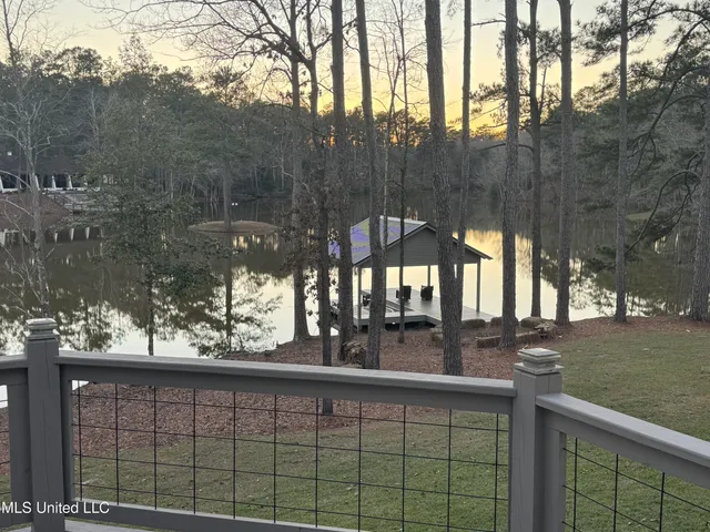 $979,000 | 9 Sanctuary Drive, Sumrall, MS 39482