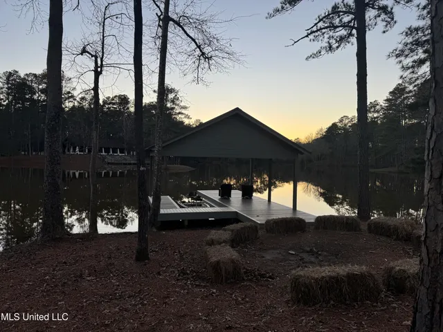 $979,000 | 9 Sanctuary Drive, Sumrall, MS 39482