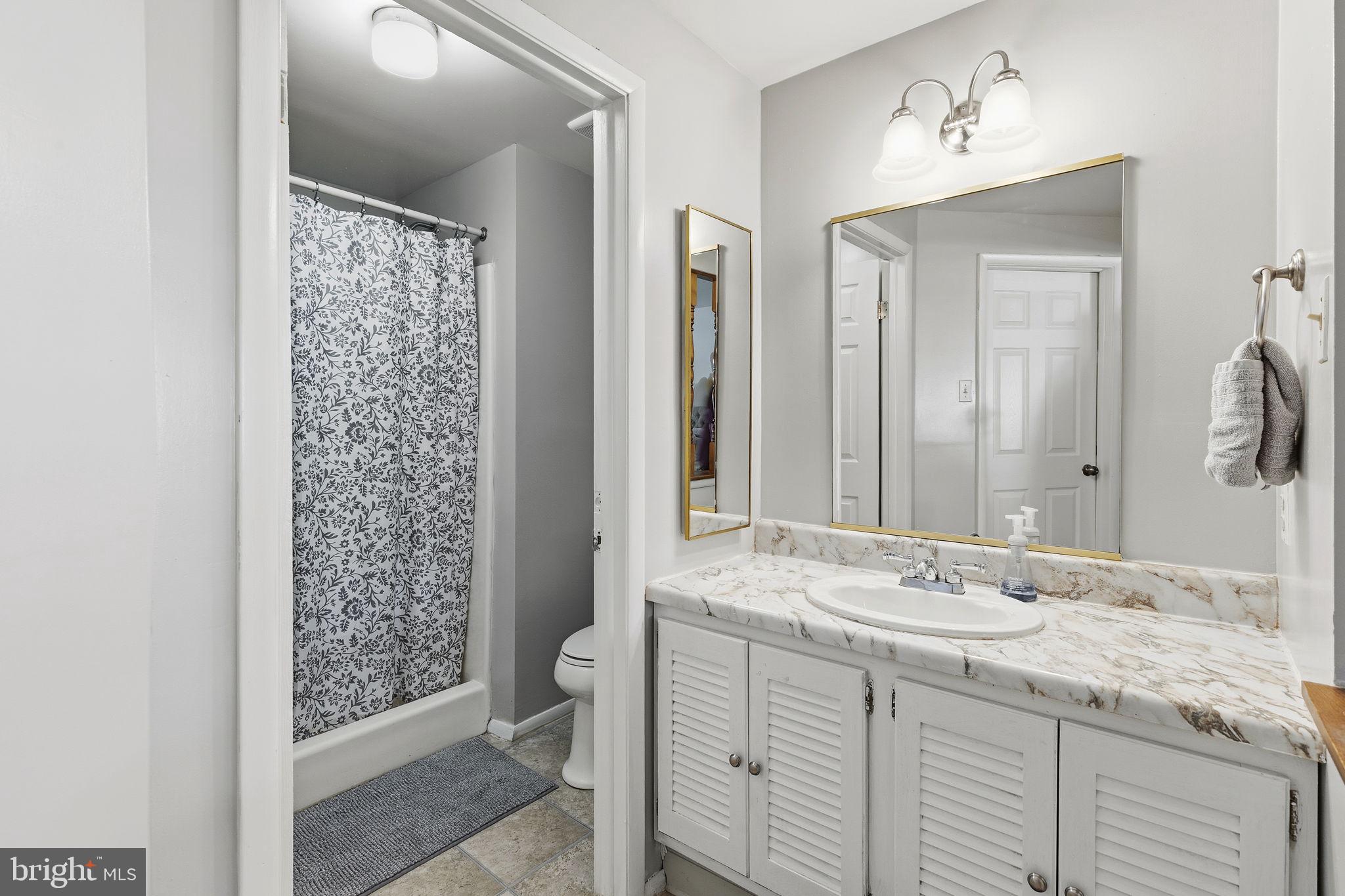 4511 Ambermill Road Baltimore, MD 21236 - Photo 16 of 36 Gallery Image 16