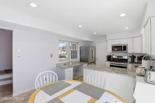 $650,000 | 5 Berkshire Drive, Howell, NJ 07731