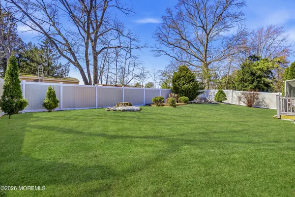 $650,000 | 5 Berkshire Drive, Howell, NJ 07731