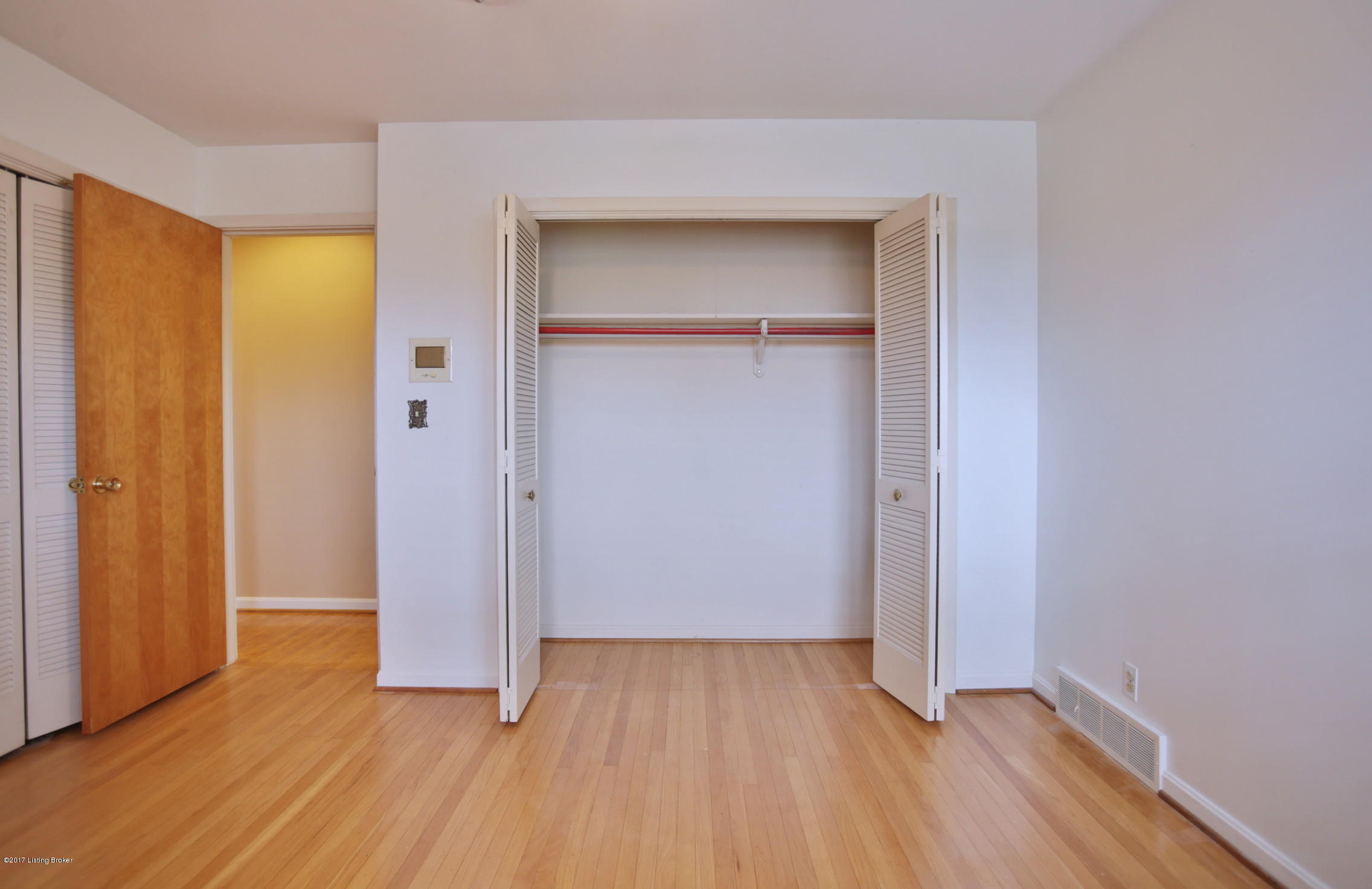 509 Wilderness Road Louisville, KY 40214 - Photo 24 of 48 23