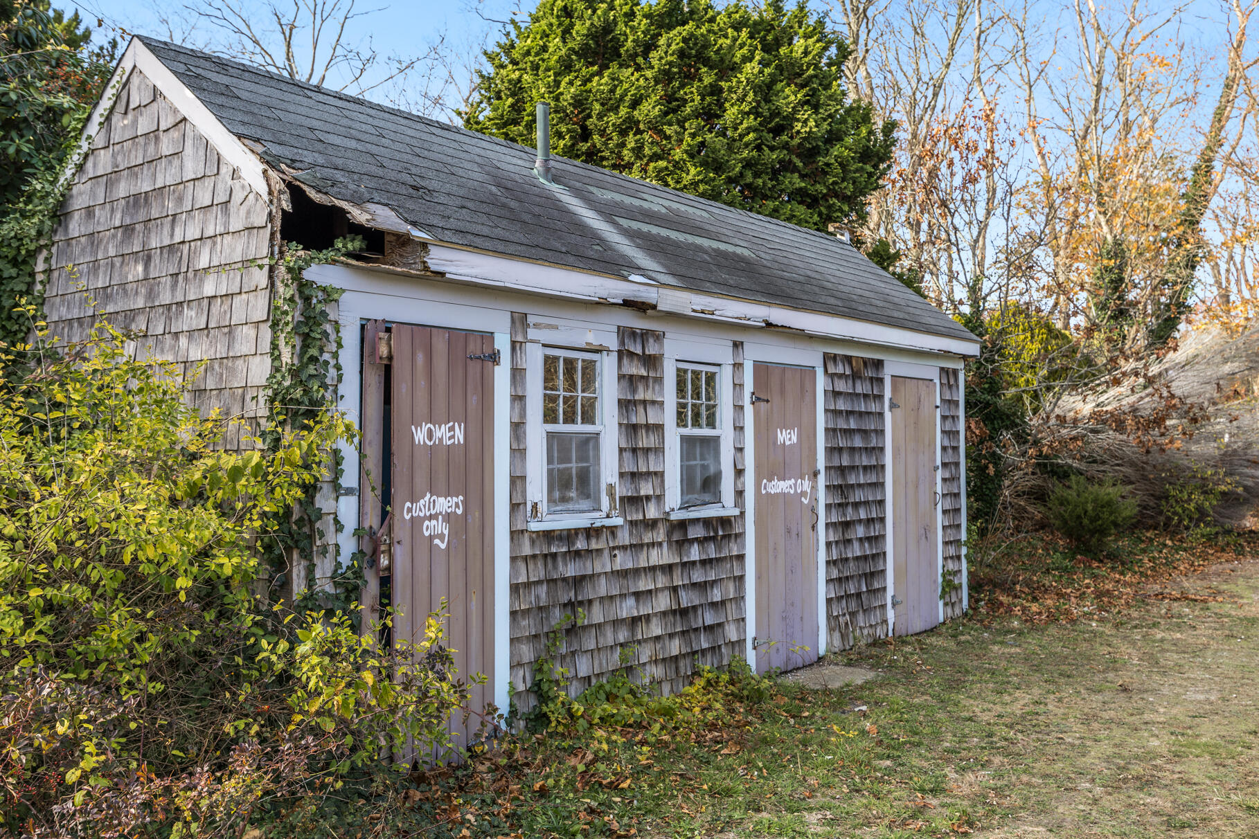 216 Main Street Orleans, MA 02653 - Photo 47 of 51 Bathrooms