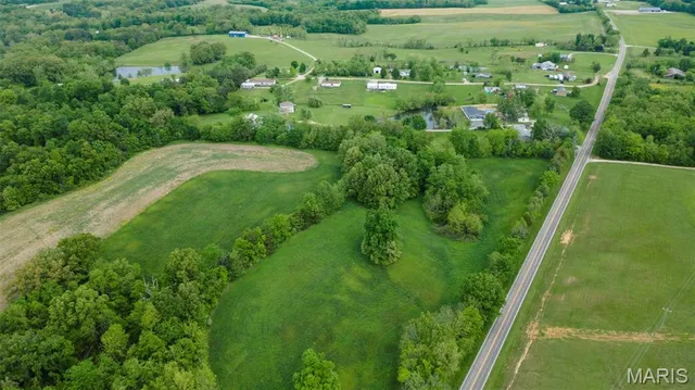 $650,000 | 3933 State Hwy B, Oak Ridge, MO 63769