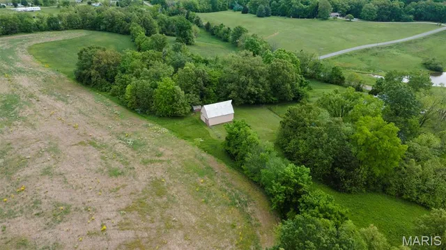 $650,000 | 3933 State Hwy B, Oak Ridge, MO 63769