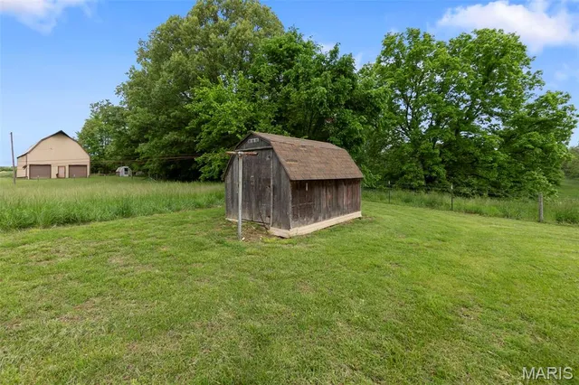 $650,000 | 3933 State Hwy B, Oak Ridge, MO 63769