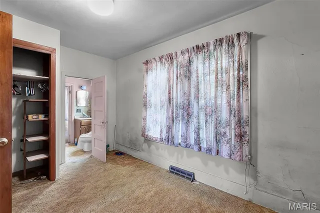 $650,000 | 3933 State Hwy B, Oak Ridge, MO 63769