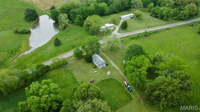 $650,000 | 3933 State Hwy B, Oak Ridge, MO 63769