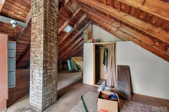 $650,000 | 3933 State Hwy B, Oak Ridge, MO 63769