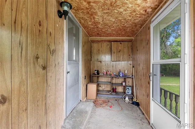 $650,000 | 3933 State Hwy B, Oak Ridge, MO 63769