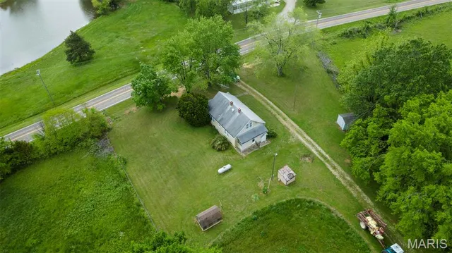 $650,000 | 3933 State Hwy B, Oak Ridge, MO 63769