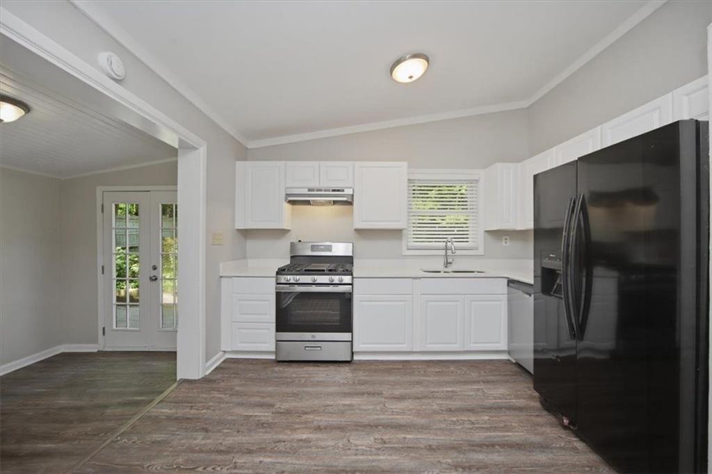 2432 Woodacres Road Northeast Atlanta, GA 30345 - Photo 13 of 32