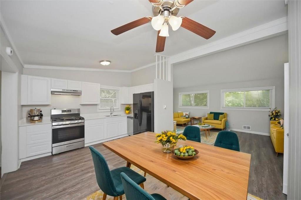 2432 Woodacres Road Northeast Atlanta, GA 30345 - Photo 15 of 32