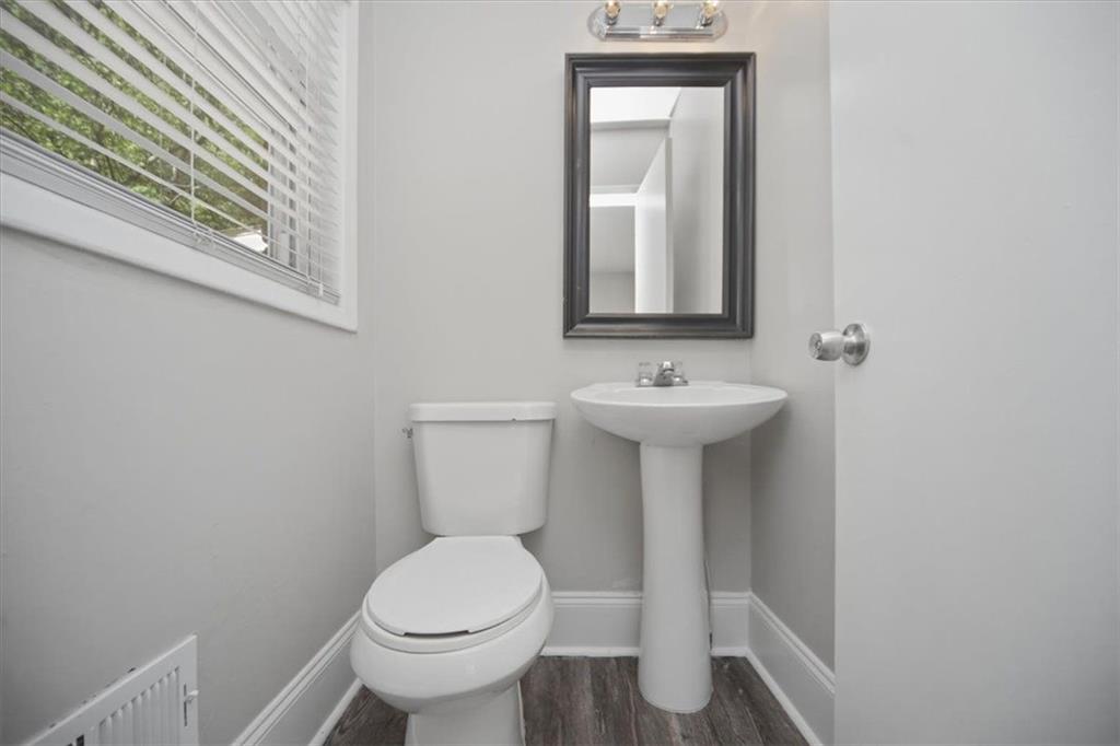 2432 Woodacres Road Northeast Atlanta, GA 30345 - Photo 28 of 32