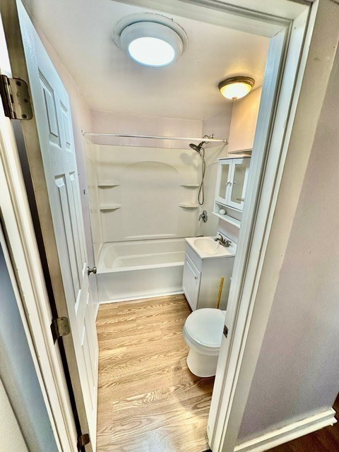 65 Rochelle Street Springfield, MA 01109 - Photo 31 of 35 Gallery Image 31