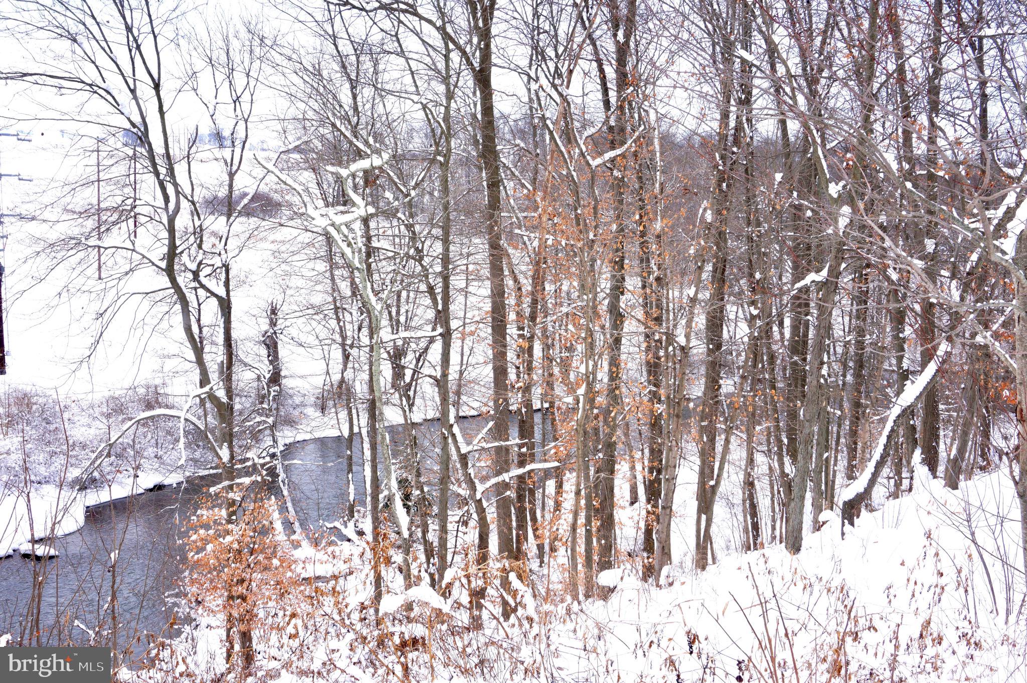 215 South Crossroads Road Lykens, PA 17048 - Photo 9 of 39 Gallery Image 9