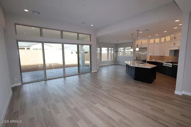 $1,211,627 | 20816 West San Miguel Avenue, Buckeye, AZ 85396