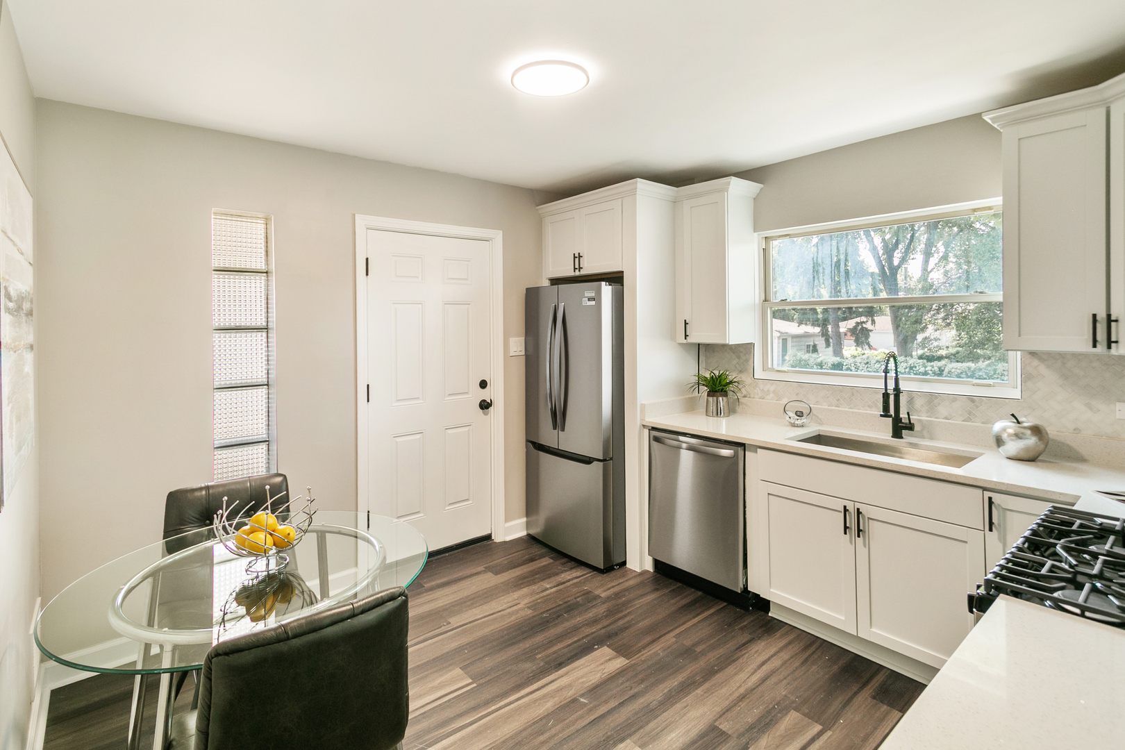 2263 14th Avenue North Riverside, IL 60546 - Photo 9 of 28