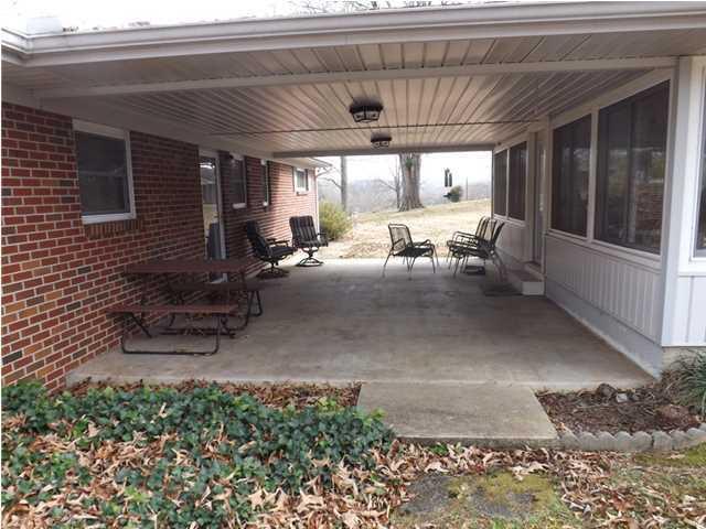 15 Morgan Road Jasper, TN 37347 - Photo 4 of 15 Covered back porch