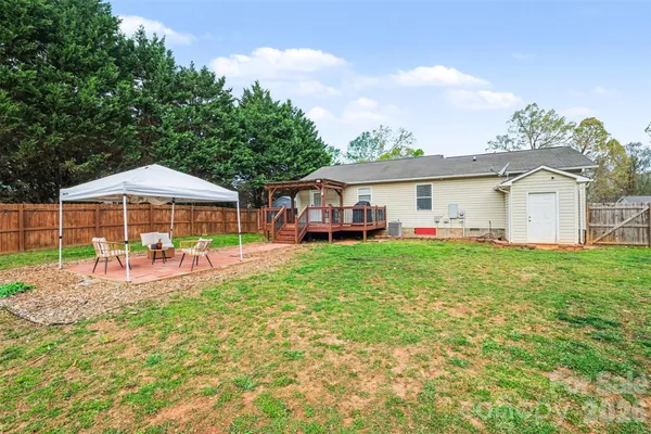 $305,000 | 2519 Saluda Drive, Gastonia, NC 28054