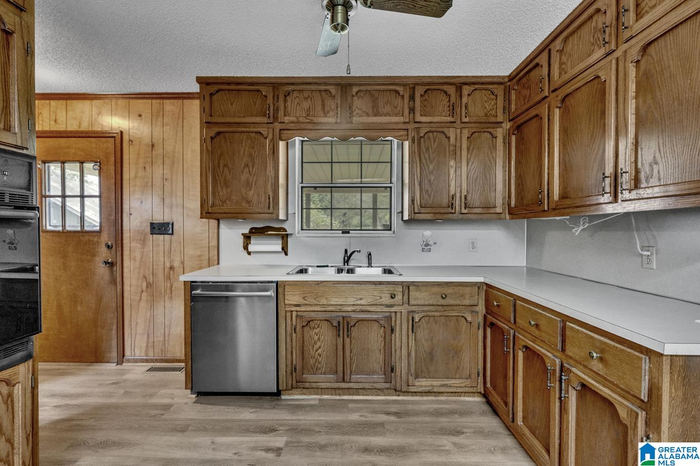 1212 Whitten Road Mount Olive, AL 35117 - Photo 11 of 43