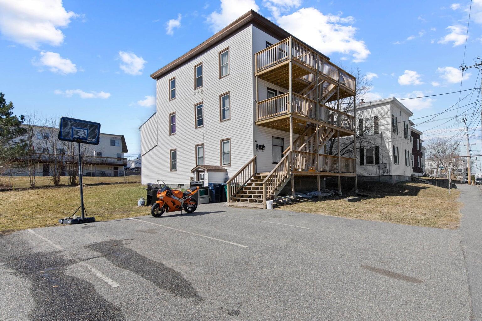 170 Cleaves Street Biddeford, ME 04005 - Photo 2 of 26 1