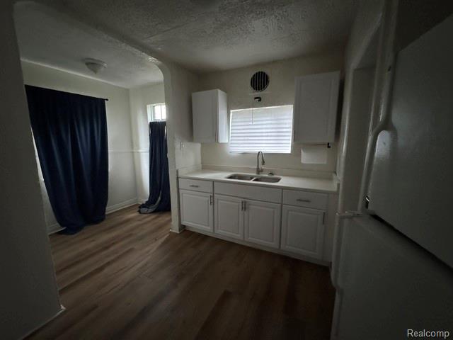 18970 Santa Rosa Drive Detroit, MI 48221 - Photo 4 of 5
