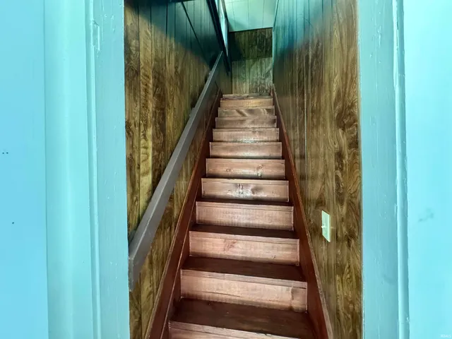 $199,900 | 708 East 2nd Street, Huntingburg, IN 47542