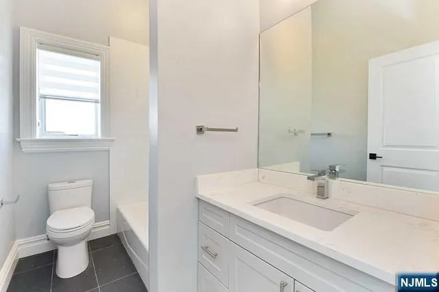 $6,500 | 269 A 9th Street, Palisades Park, NJ 07650