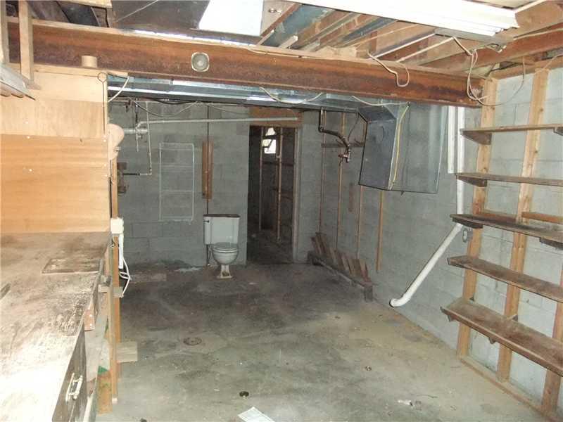 206 Sasse Road Cabot, PA 16023 - Photo 21 of 24 Basement/Game Room.