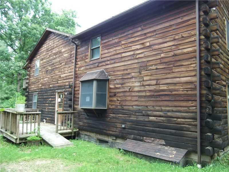 206 Sasse Road Cabot, PA 16023 - Photo 23 of 24 Exterior Back.