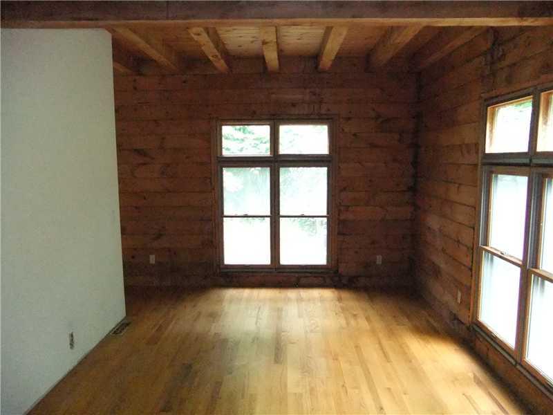 206 Sasse Road Cabot, PA 16023 - Photo 5 of 24 Dining Room.