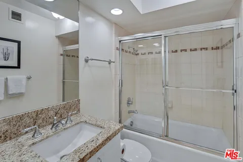 a view of sitting space with furniture