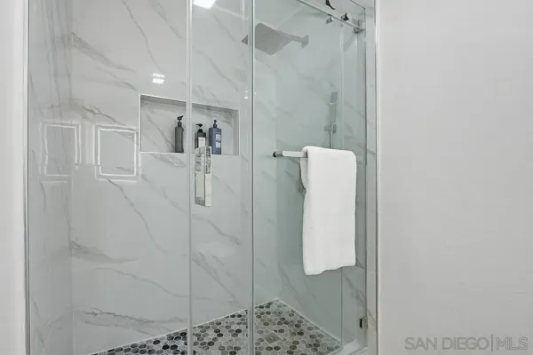 $799,000 | 4801 Siesta Place, Oceanside, CA 92057