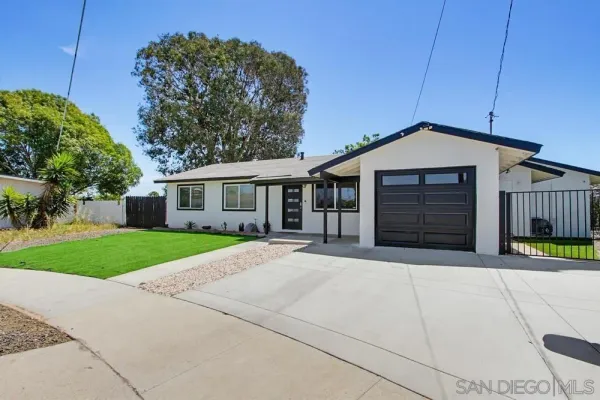 $799,000 | 4801 Siesta Place, Oceanside, CA 92057